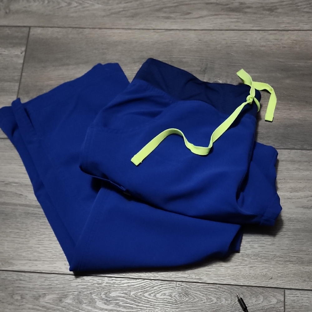 Figs Kade Pants InElectric Blue